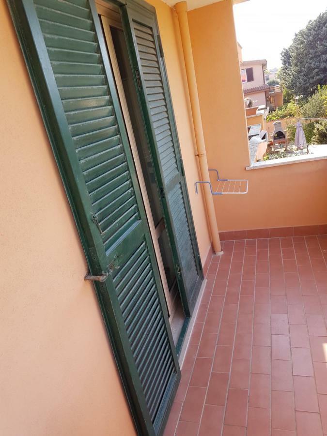 I Villini Affittacamere Fiumicino Exterior foto
